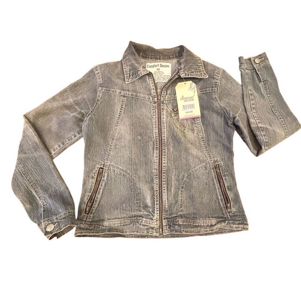 Comfort Denim women’s Distressed Jean Jacket Size M